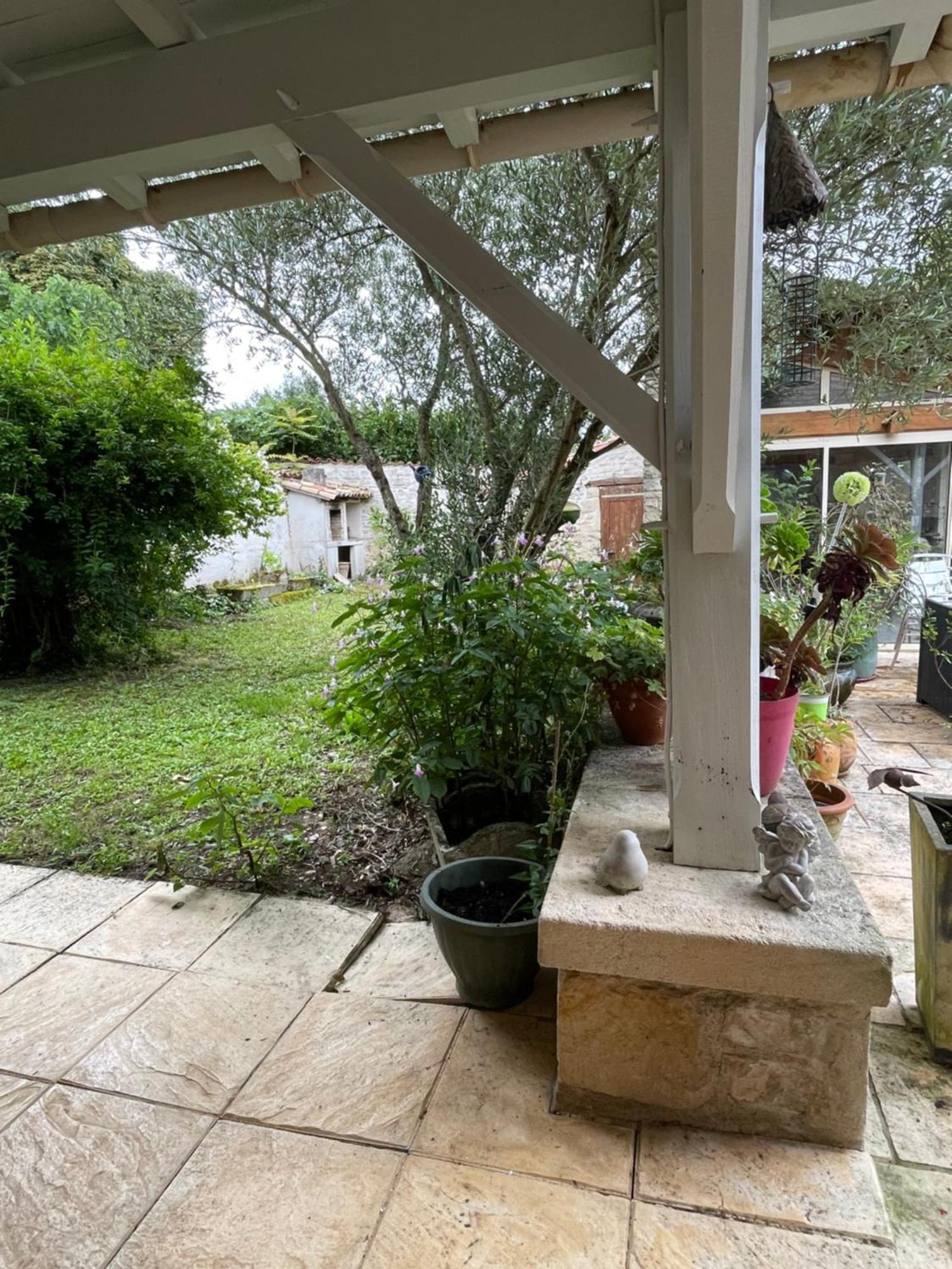 Sous L Olivier Apartman Tusson Kültér fotó